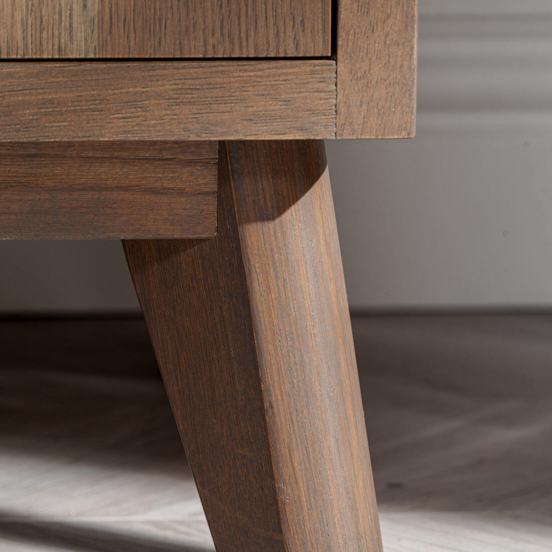 Szafka RTV 4 Dębowa szafka pod telewizor