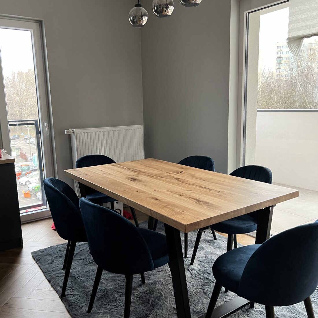 Szafka RTV4 z drewna dębowego SP1 Stół do salonu