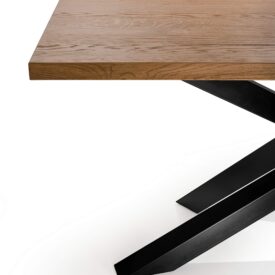 Stół z nogą metalową