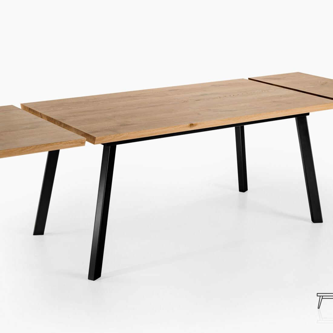 Stół SP3 z drewna dębowego Stół z drewna dębowego z nogami czarny mat