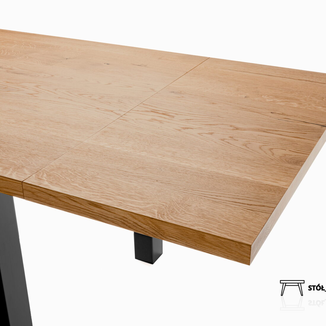 Stół z drewna dębowego SP1 Stół z dębu z czarnymi nogami