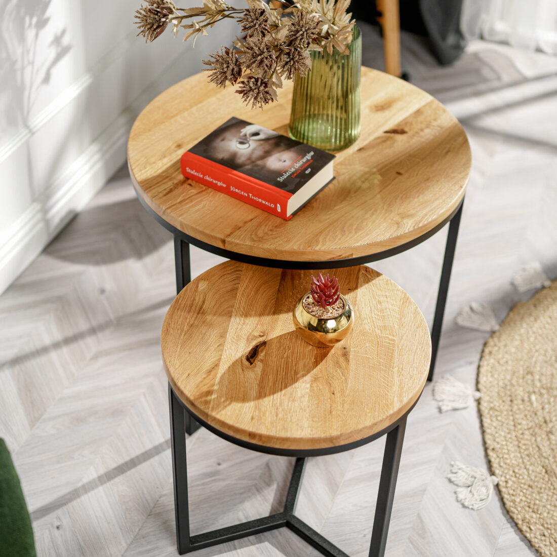 Stolik kawowy SK12 z drewna dębowego (3) Zestaw stolików kawowych z drewna dębowego