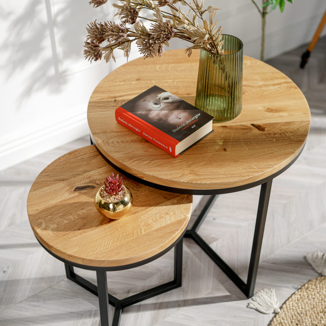 Stolik kawowy SK12 z drewna dębowego (8) Zestaw stolików kawowych z drewna