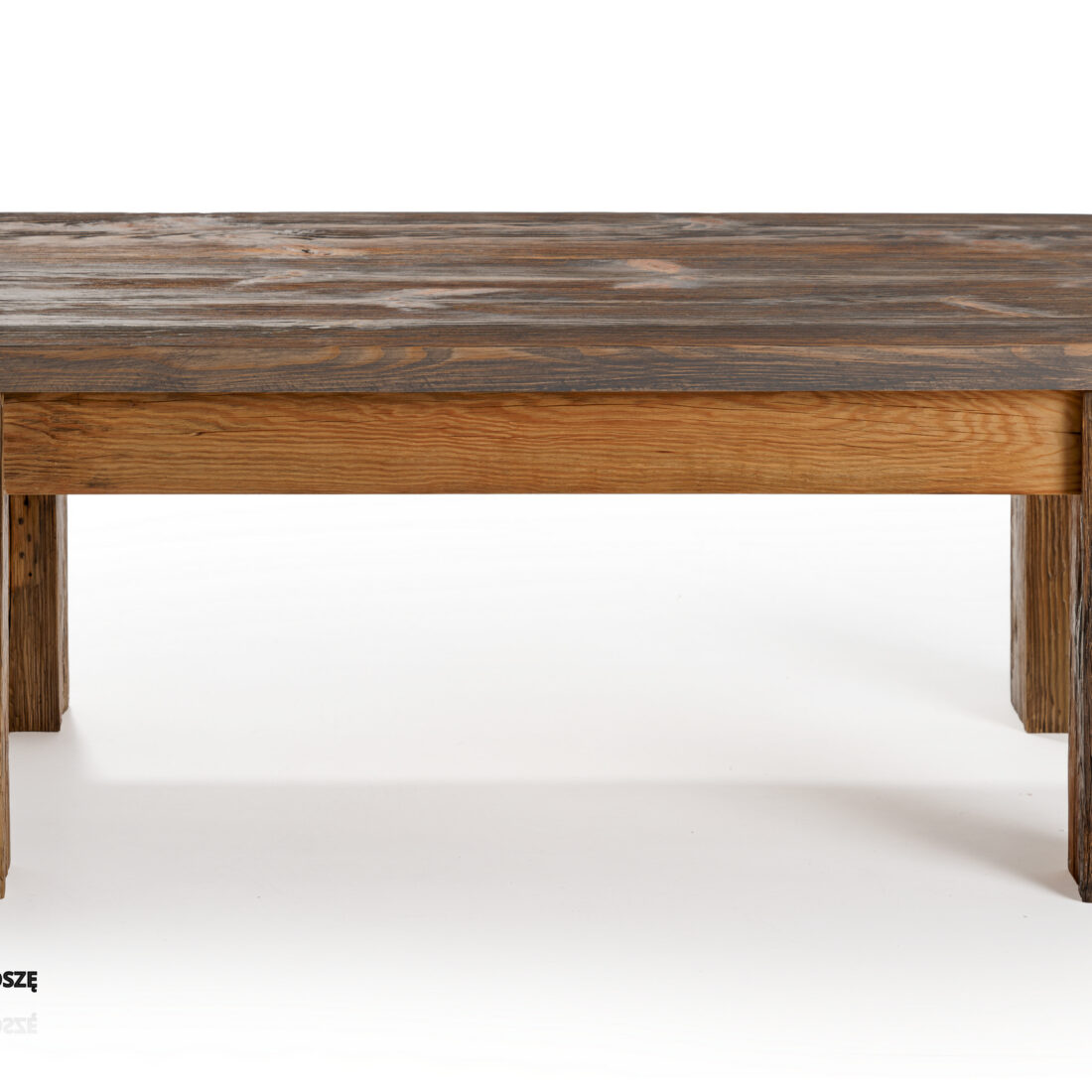 Stolik kawowy SK6 z kawałka drewna (4) Stolik kawowy z efektem postarzenia