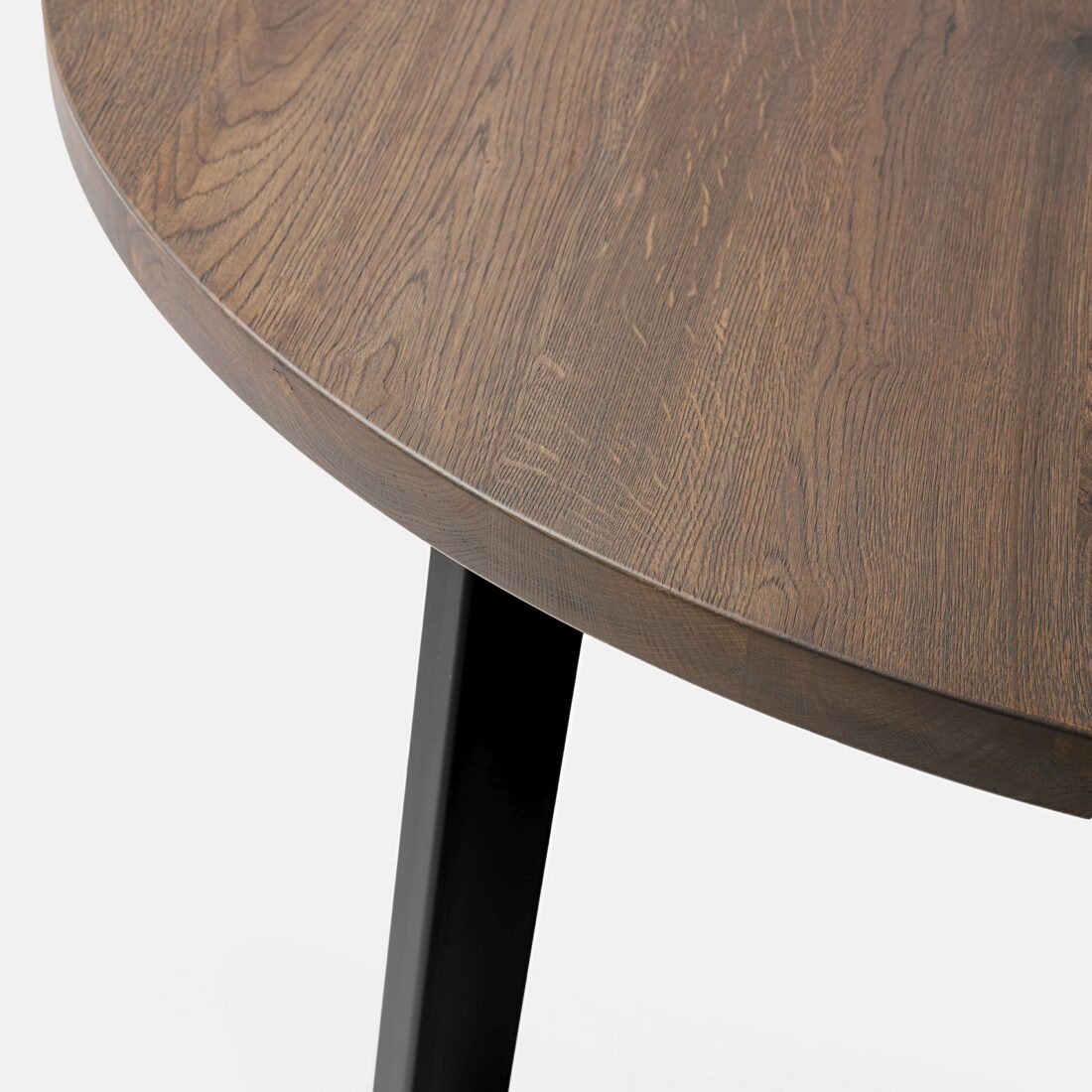 stol_okragly_z_drewna_debowego_S01_galeria_06 Blat dębowy, wybarwiony