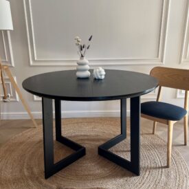 Stół z blatem dębowym z nogami z profila stalowego