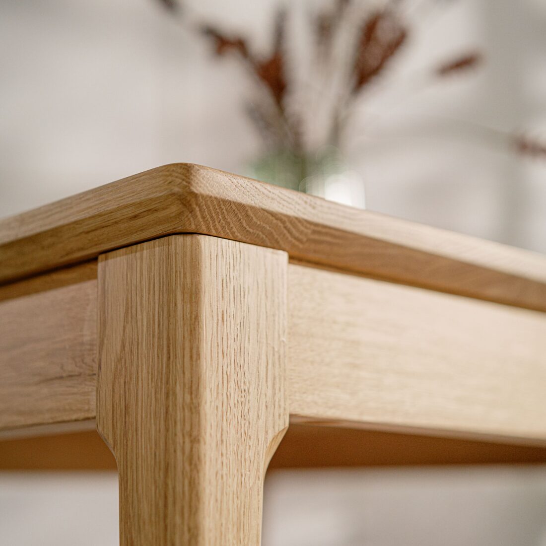 stolik_kawowy_z_drewna_debowego_sk13_img03 stolik_kawowy_z_drewna_debowego_sk13_img03