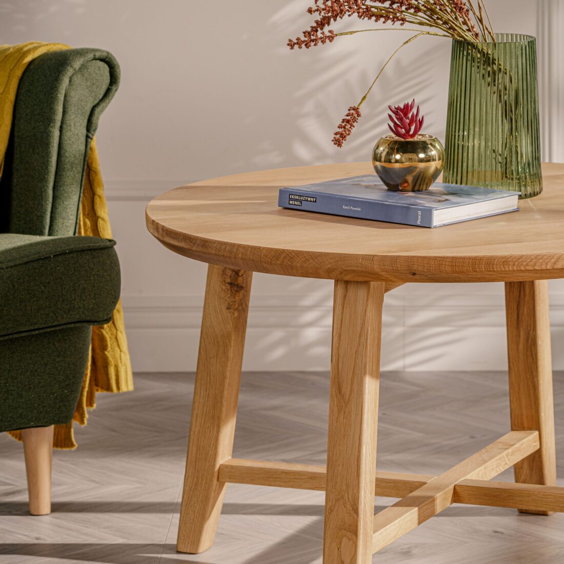 stolik_kawowy_z_drewna_debowego_sk14_img01 stolik_kawowy_z_drewna_debowego_sk14_img01