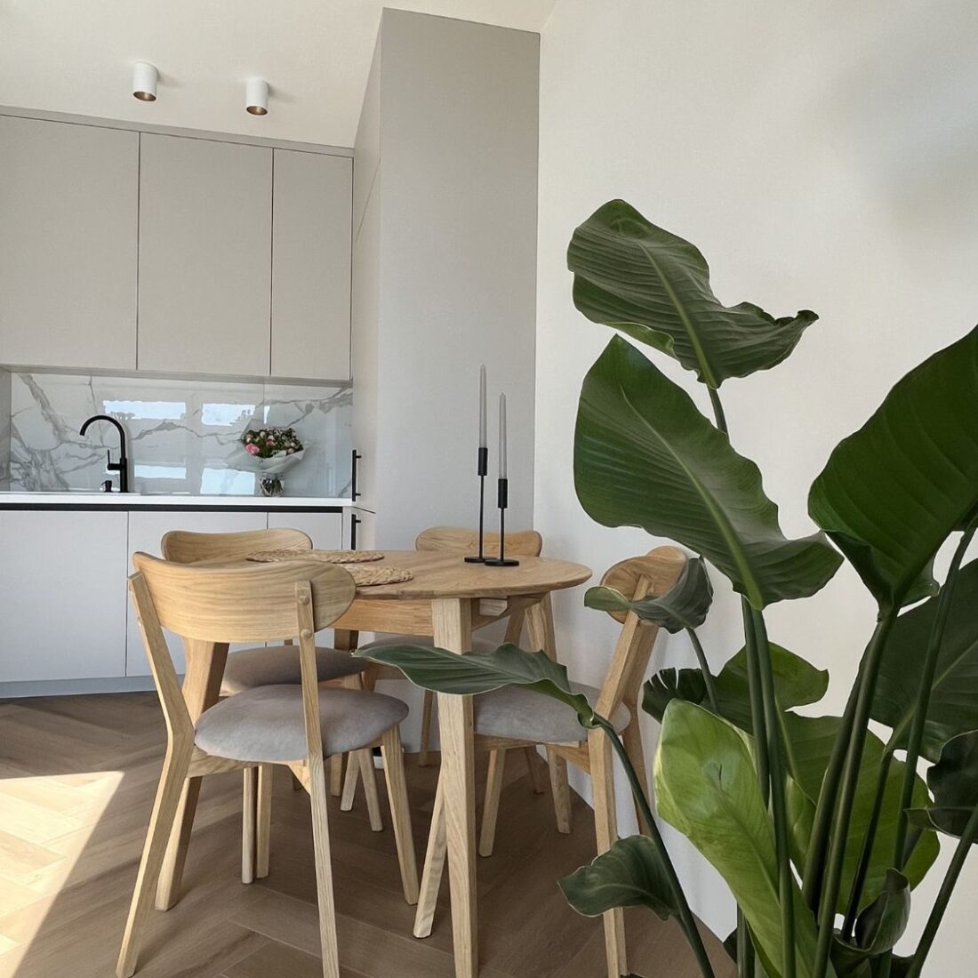 Krzesło Eris I 03 Krzesło Eris I 03