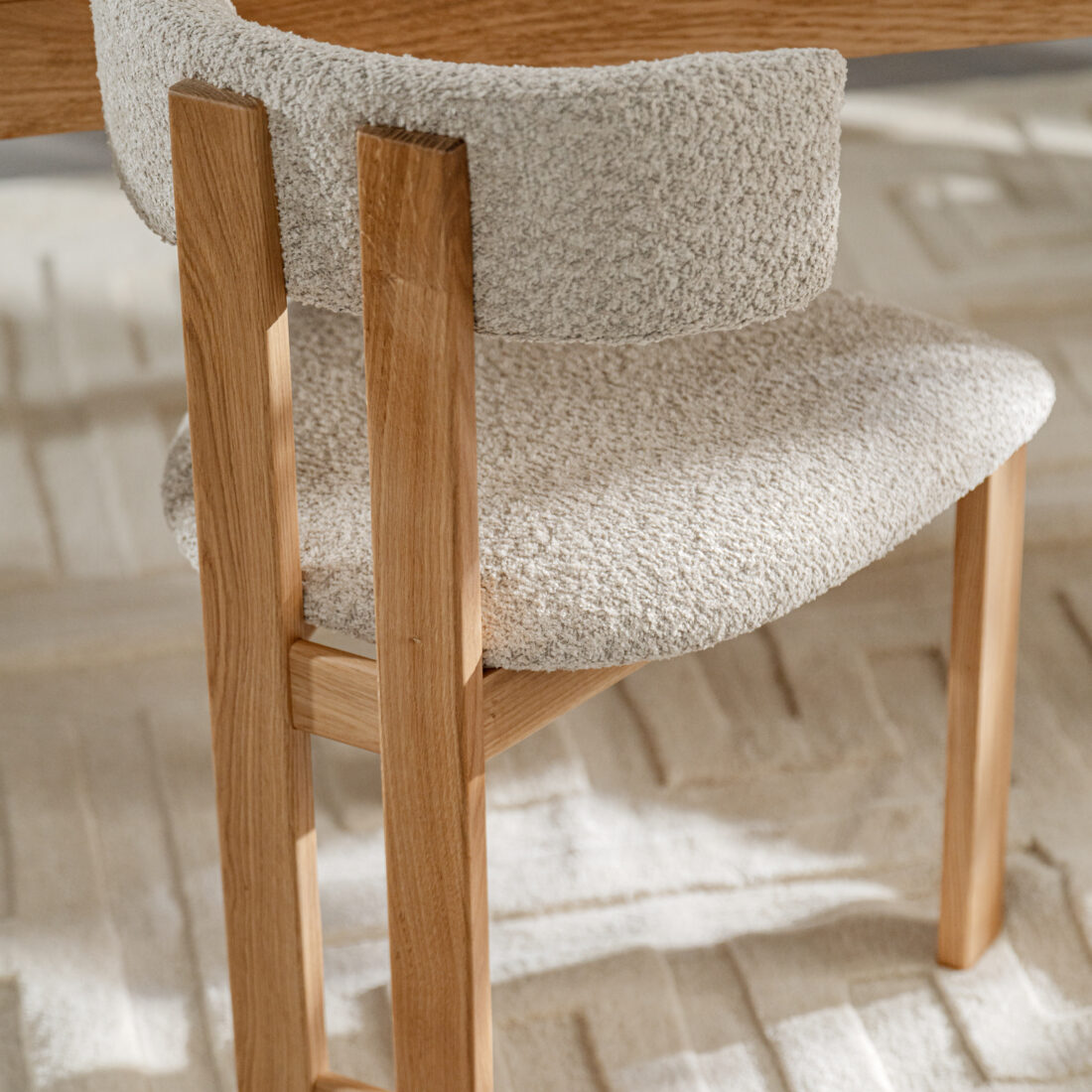 Krzesło Meo Krzesło tapicerowane dębowe