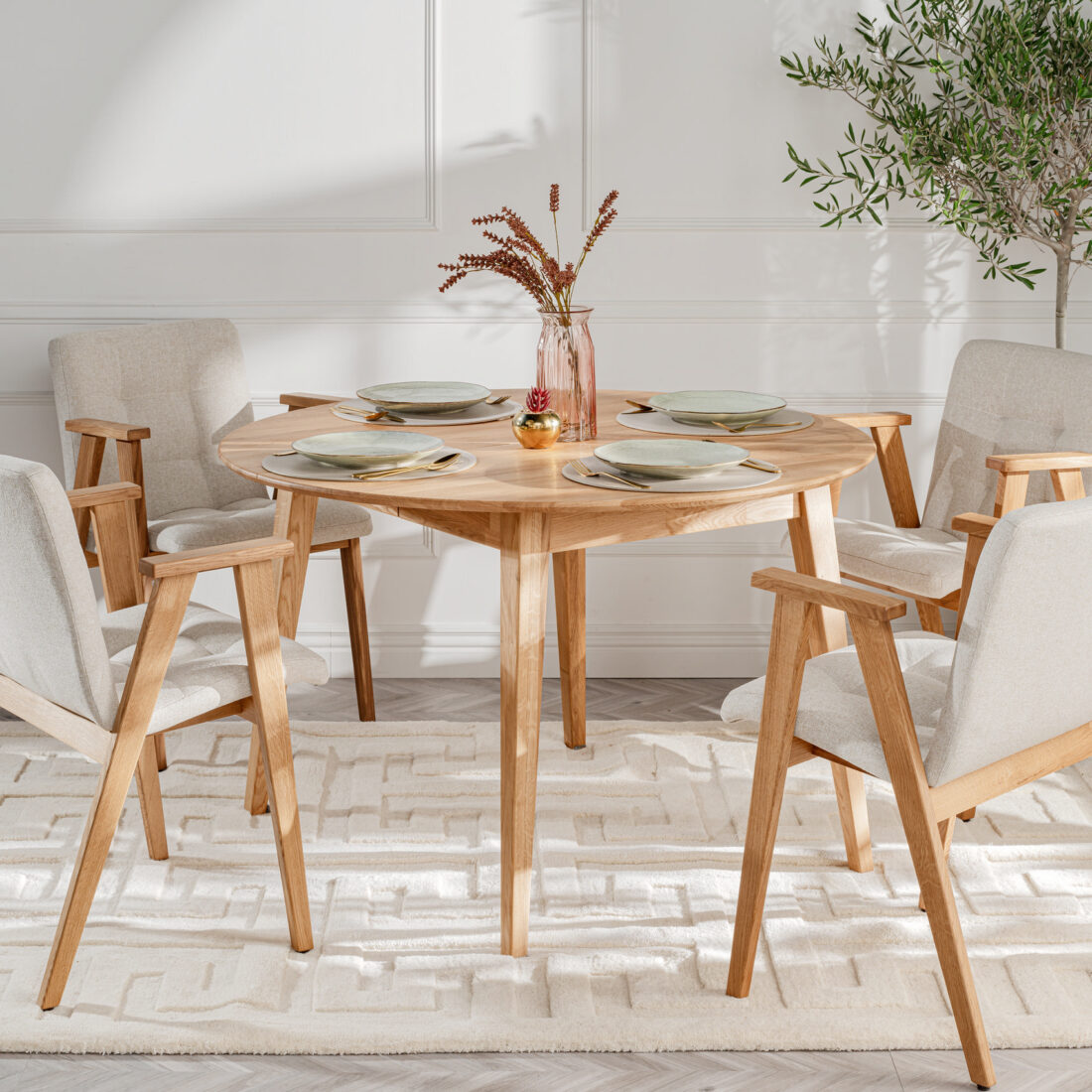 Krzesło Tio Krzesło tapicerowane drewniane