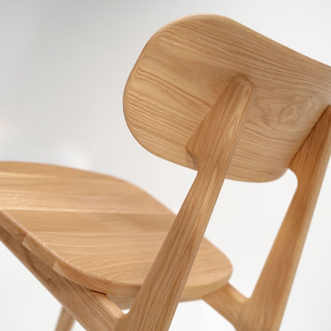 krzeslo-sao-iii-wosk-twardy-galprod01 krzeslo-sao-iii-wosk-twardy-galprod01