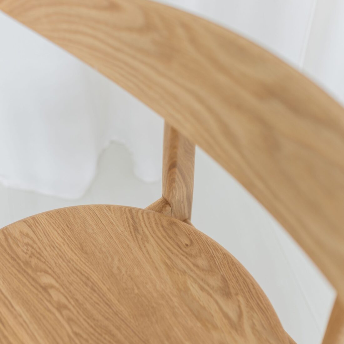 krzeslo-uzo-ii-drewniane-siedzisko-prod-gal08 krzeslo-uzo-ii-drewniane-siedzisko-prod-gal08