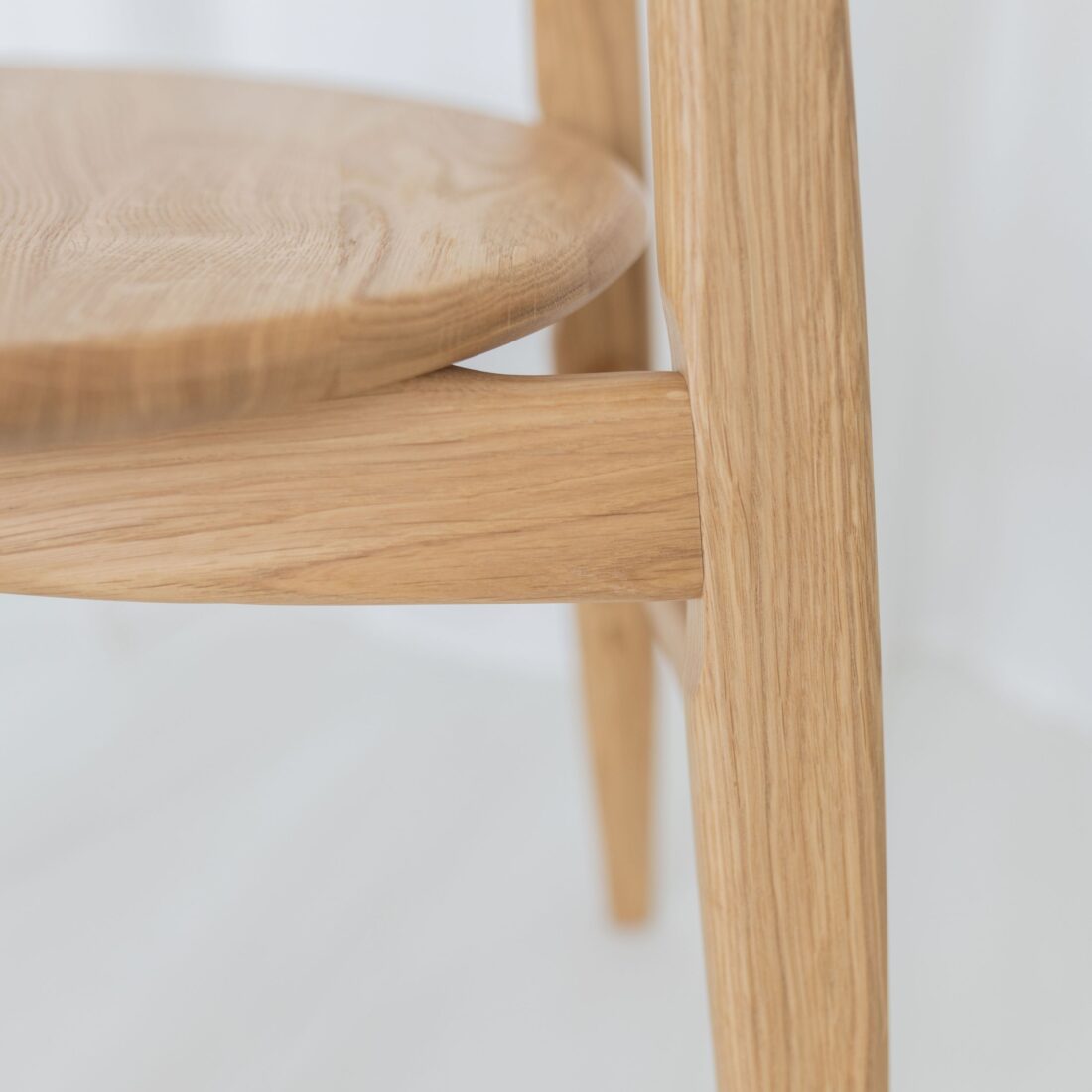 krzeslo-uzo-ii-drewniane-siedzisko-prod-gal10 krzeslo-uzo-ii-drewniane-siedzisko-prod-gal10