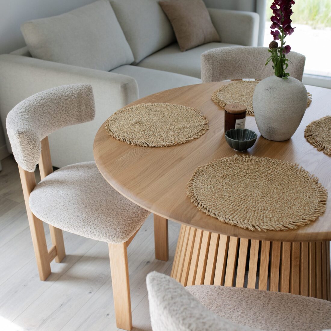 stol-drewniany-debowy-nox-gal02 stol-drewniany-debowy-nox-gal02