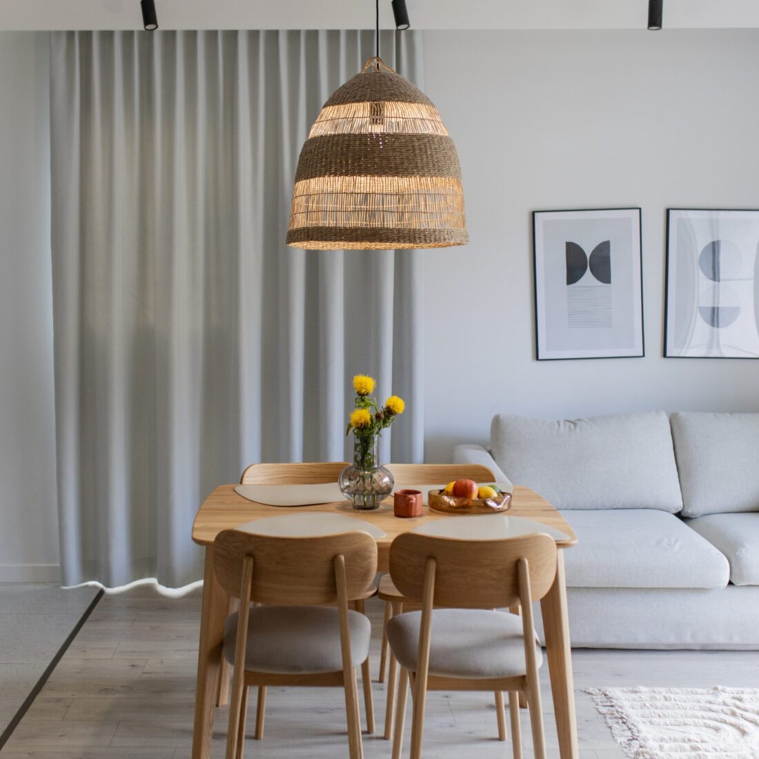 stol-drewniany-debowy-noya-gal02 stol-drewniany-debowy-noya-gal02